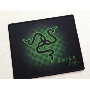 Коврик Razer маленький (240 x 200 мм) 